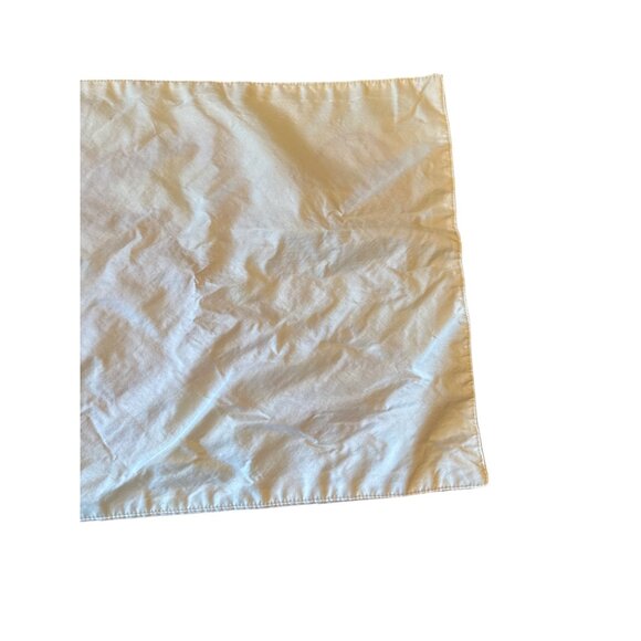 Nicole Miller Home Valentines Day Table Runner With Red Embroidered Hearts - Picture 4 of 4